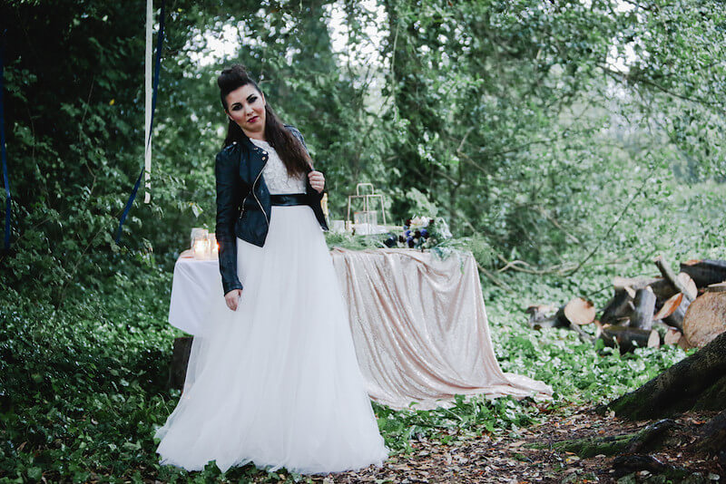 Light vs Dark – Styled Wedding Photo Shoot